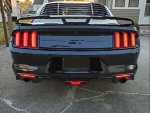 Painted Ford Mustang GT500 Spoiler for 2015-2023 – Aggwings Aftermarket Rear Wing